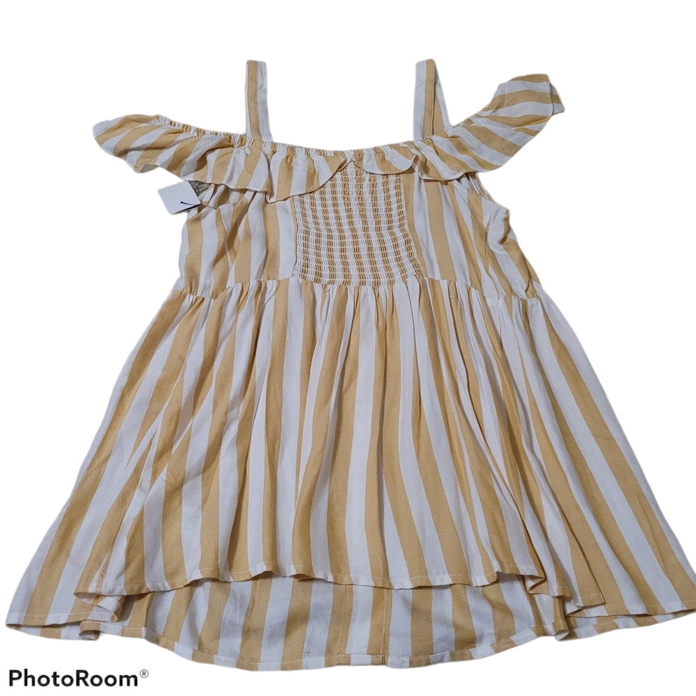 Isabel Maternity Off Shoulder Ruffle Tops! - Picture 7 of 8